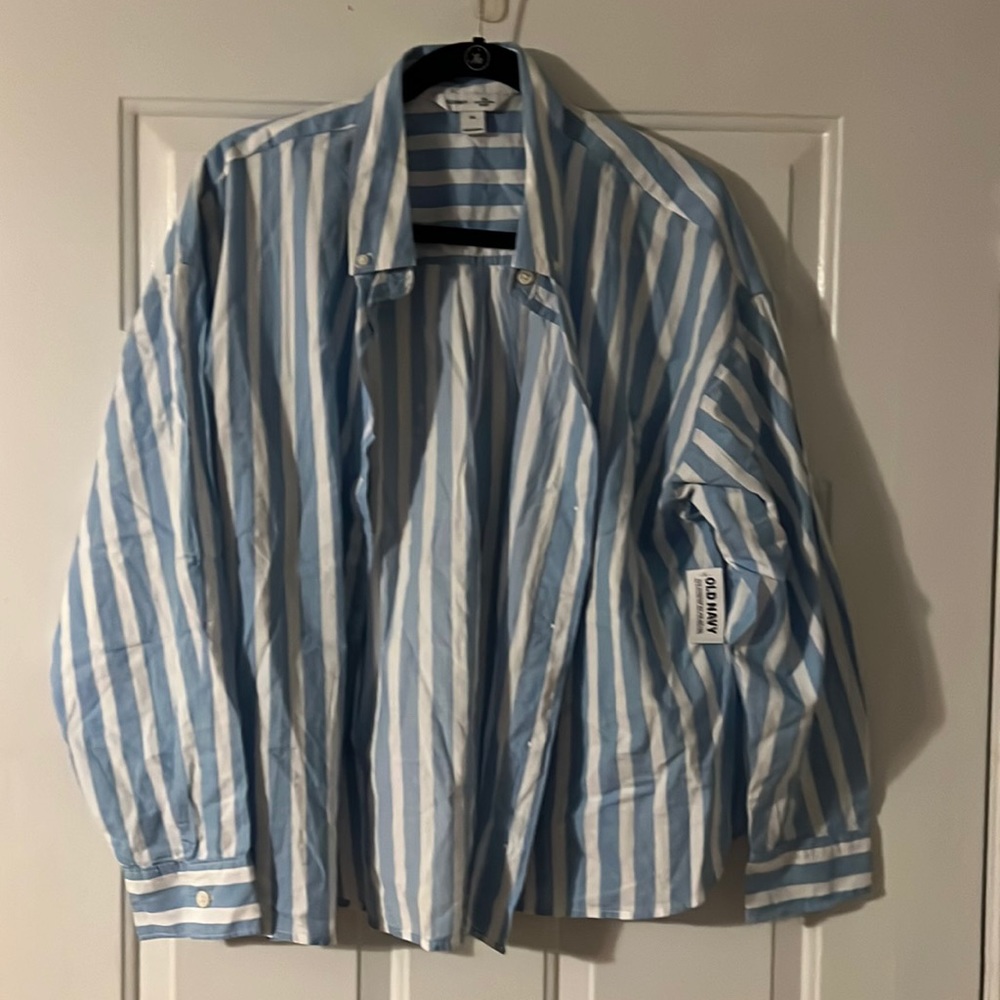 NWT Old Navy XL striped button down shirt